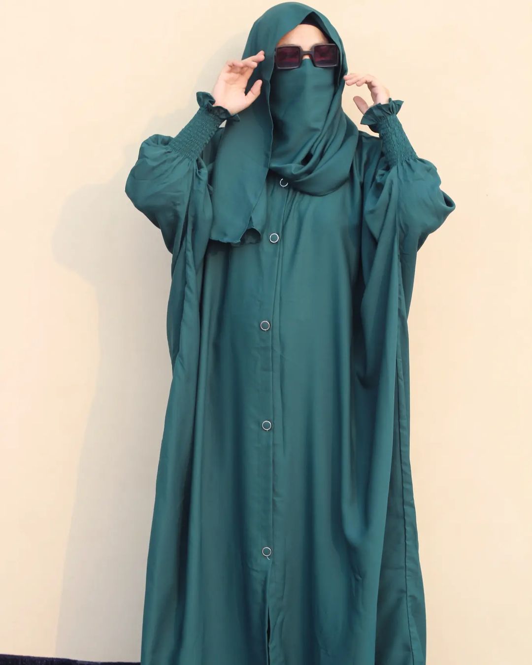 Green Front Open Beggy Abaya