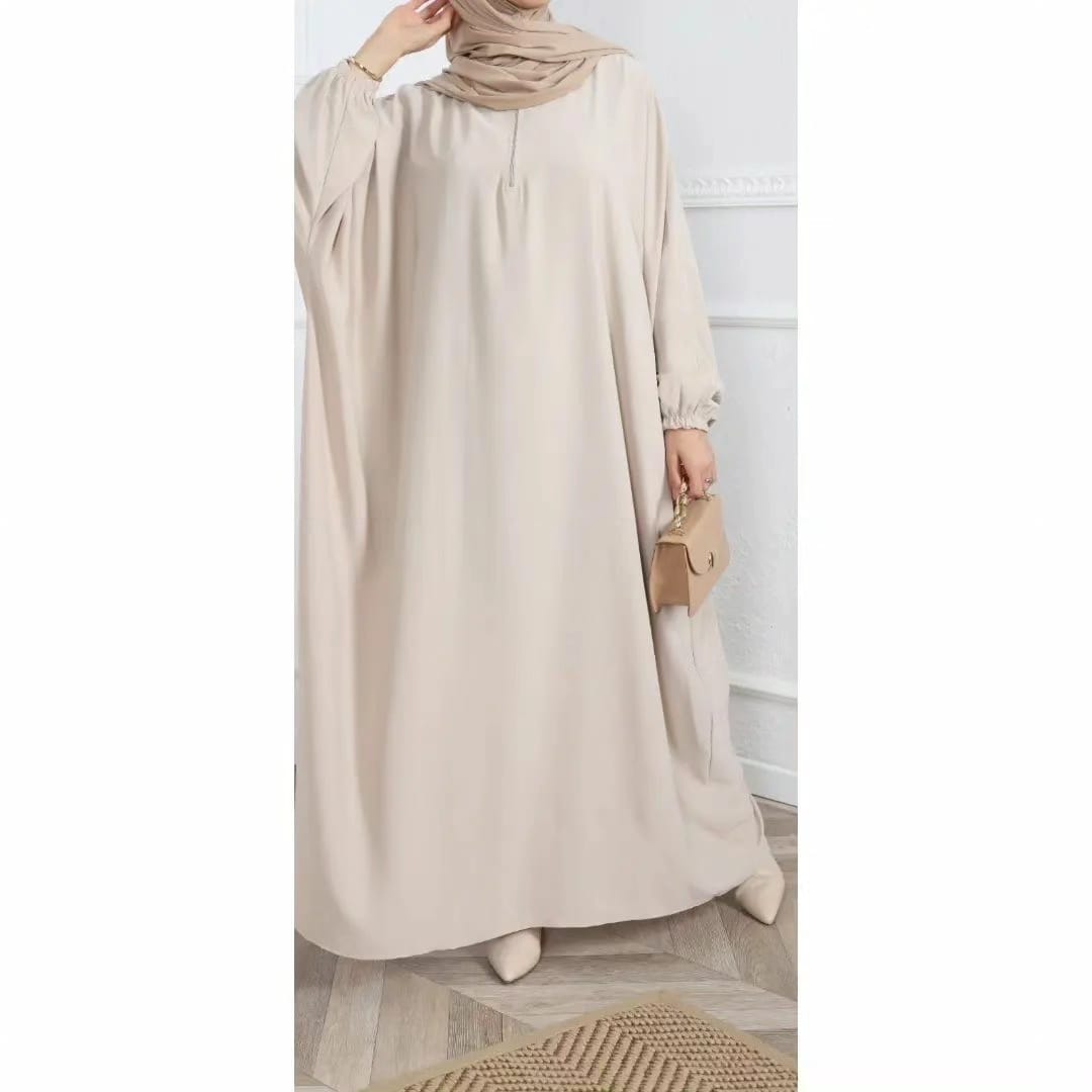 Off-white Beggy Abaya