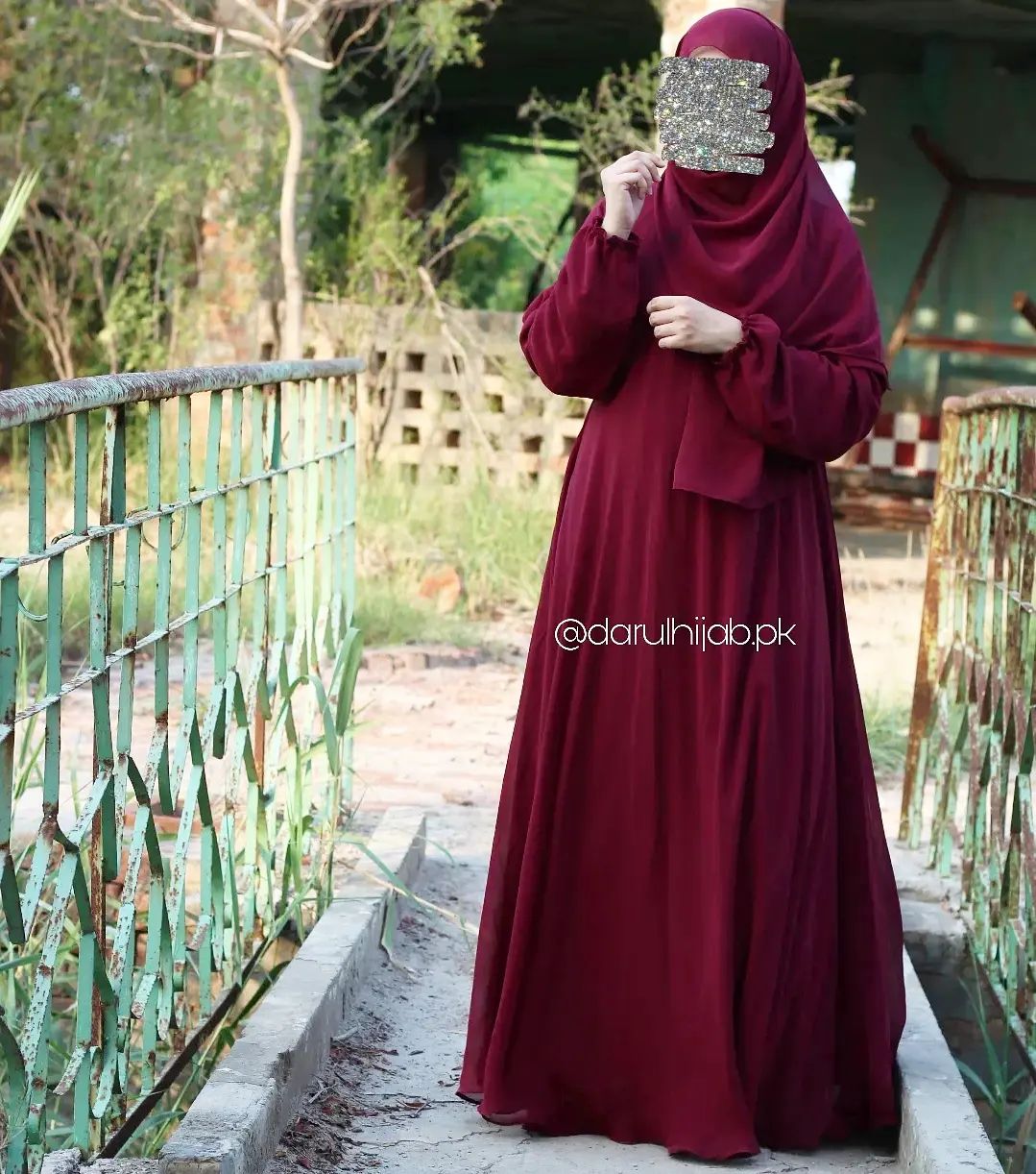 Maroon Maxy Abaya