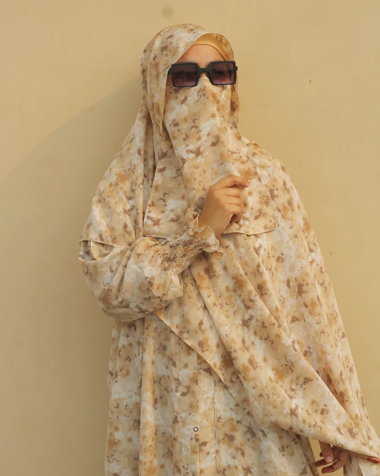 Beige Bloom Abaya