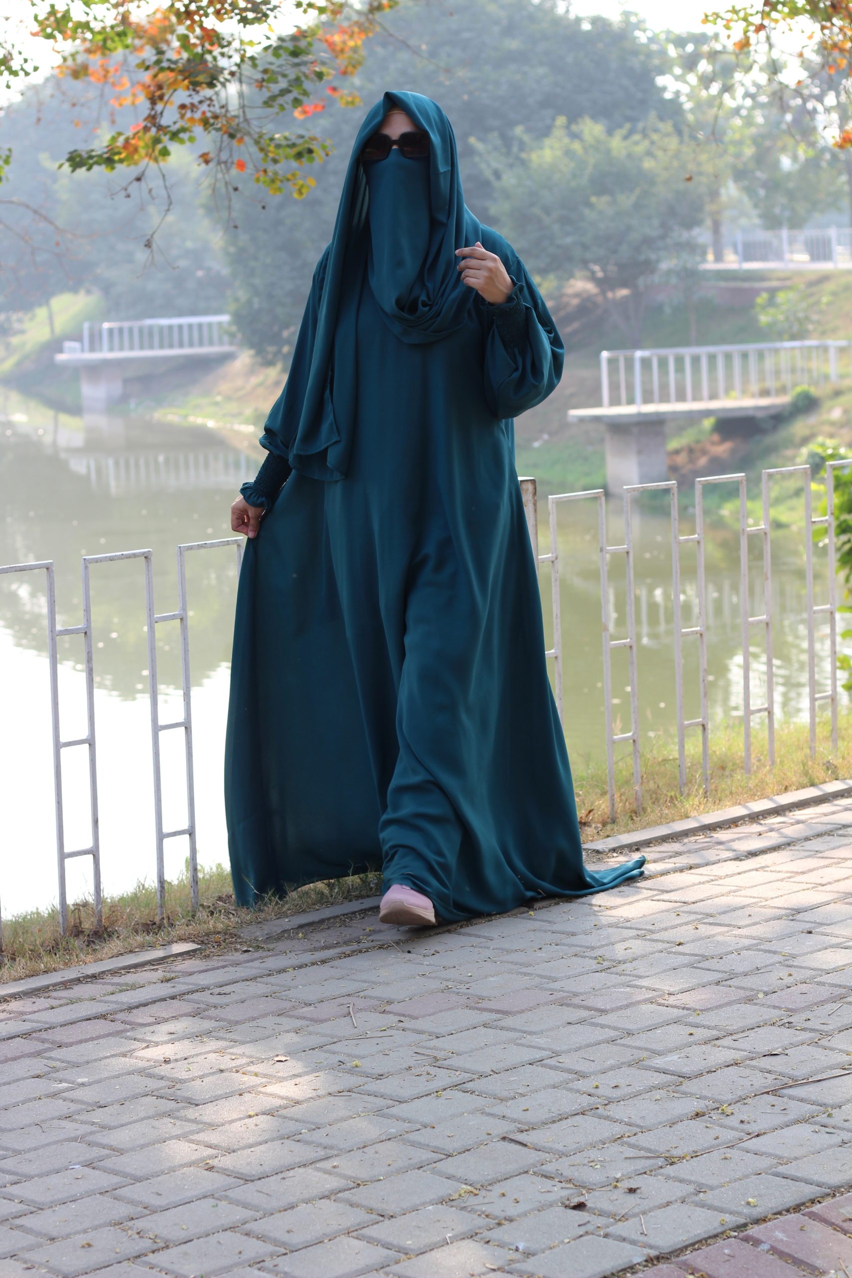 B612_20241202_174527_366