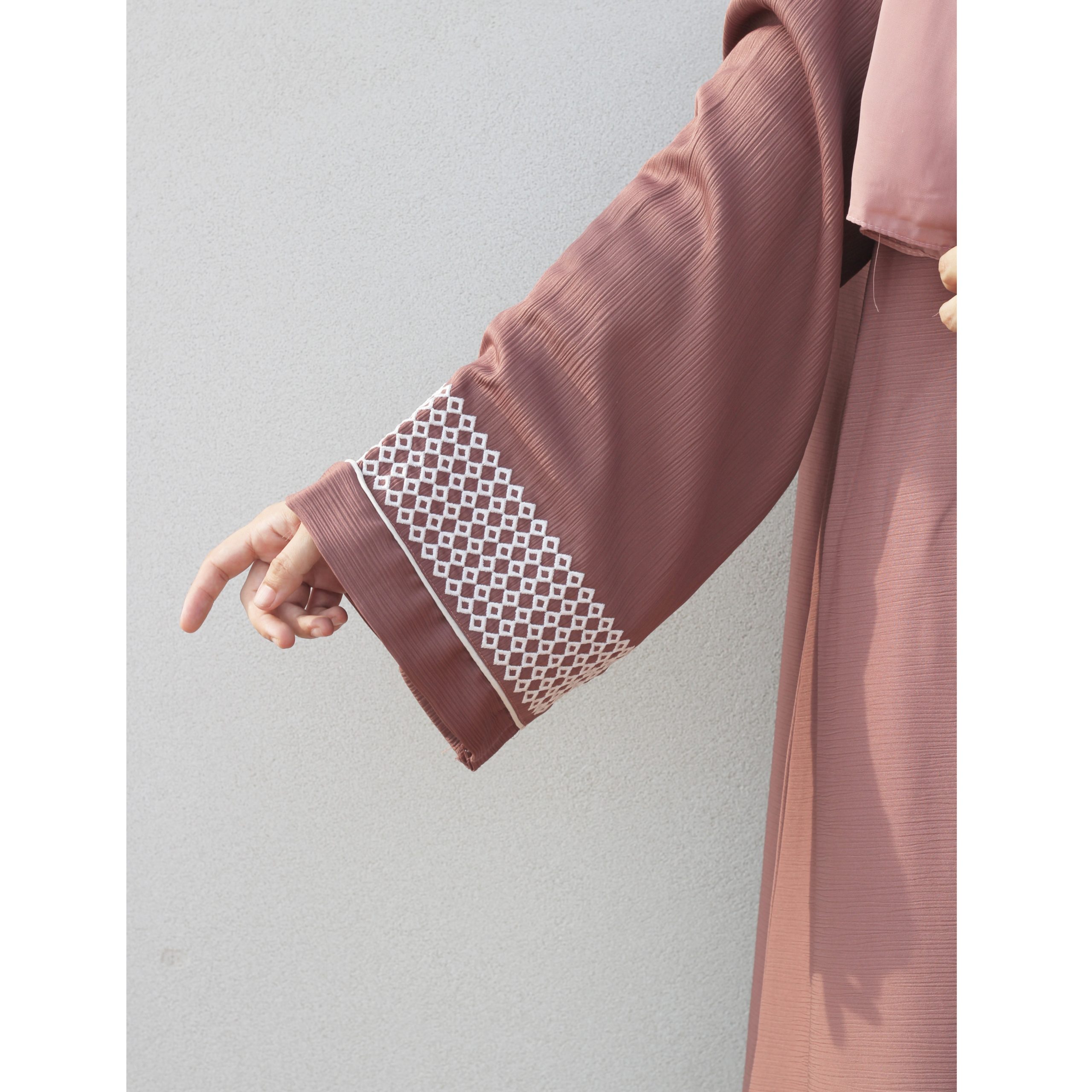 B612_20250726_235604_384