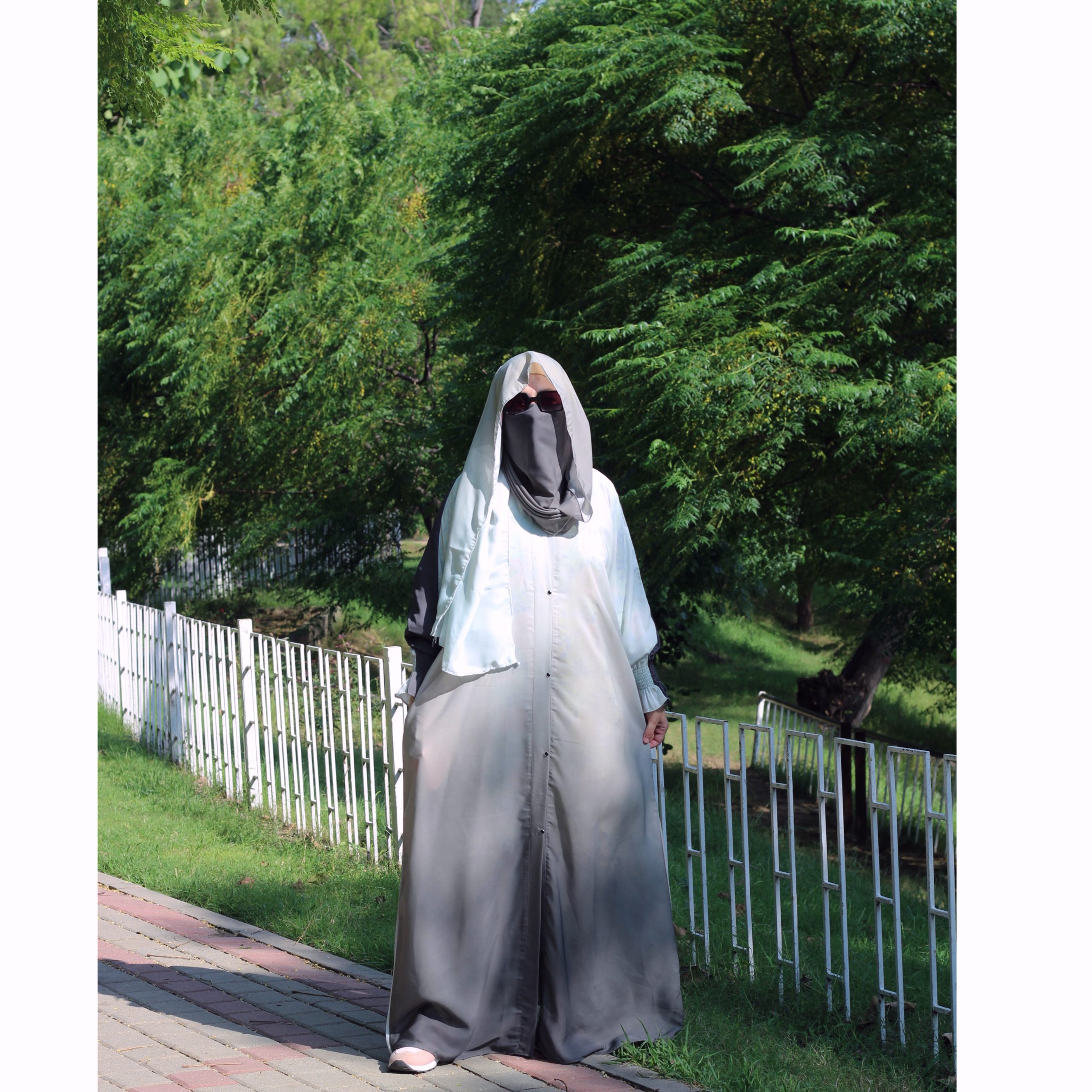 B612_20250910_225340_294